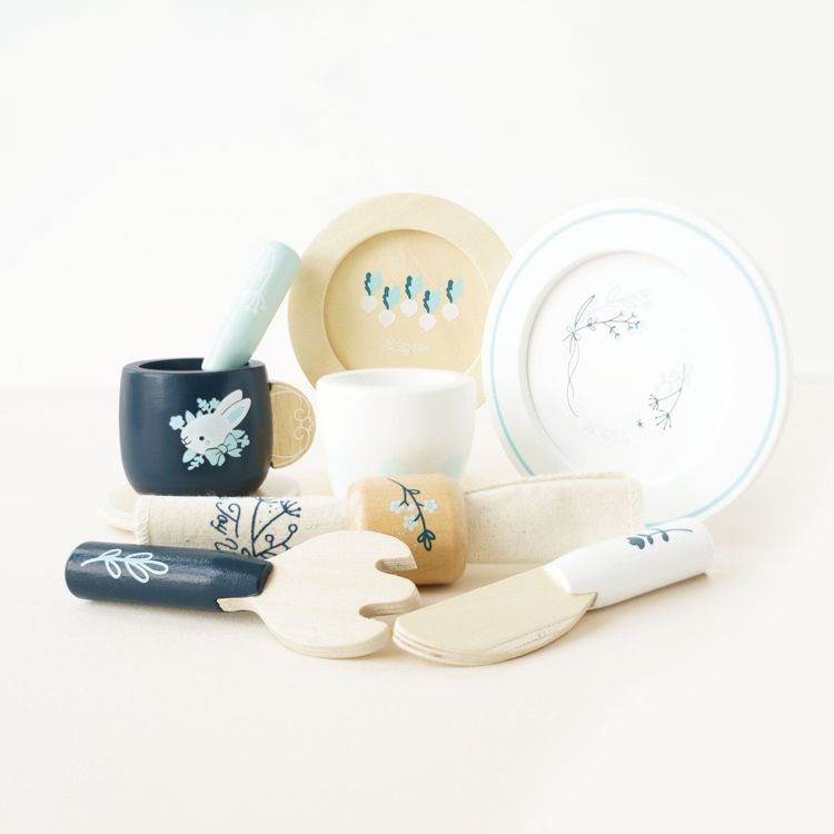 Wooden Cutlery Pretend Play Dining Set - FAO Schwarz