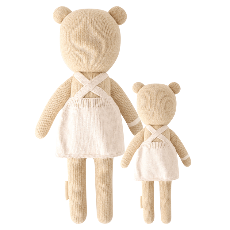 Regular 20″ Goldie the Honey Bear Hand-Knit Doll - FAO Schwarz