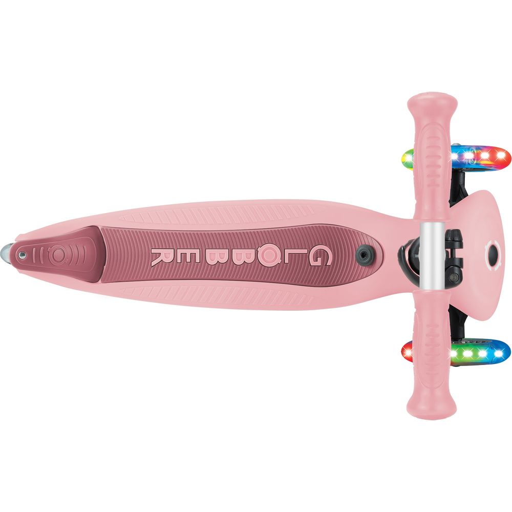 Go Up Active 360 Scooter - FAO Schwarz