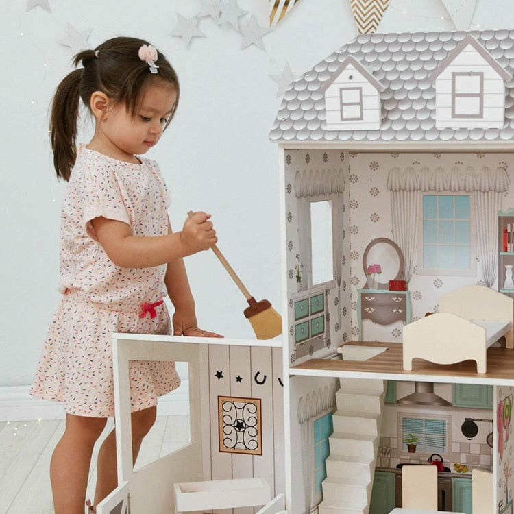 Dreamland Farm House Dollhouse – White / Grey - FAO Schwarz
