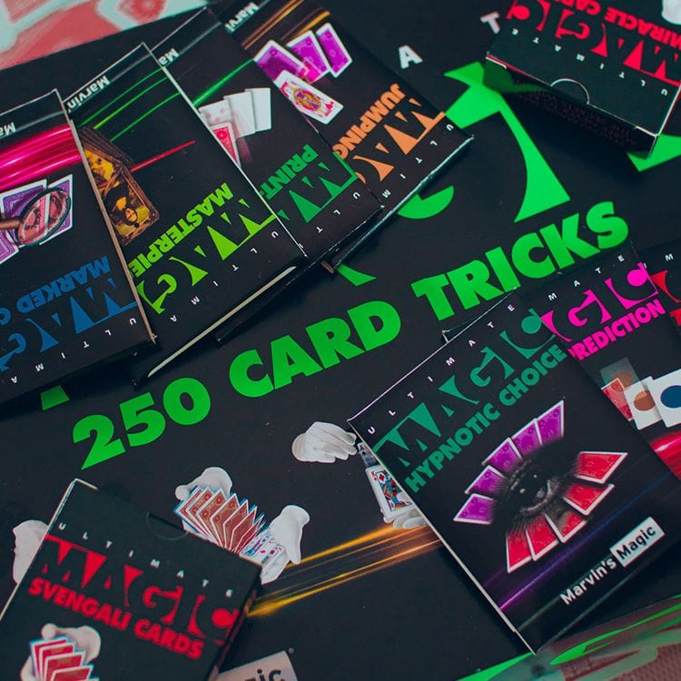 Marvin’s Ultimate 250 Card Tricks - FAO Schwarz