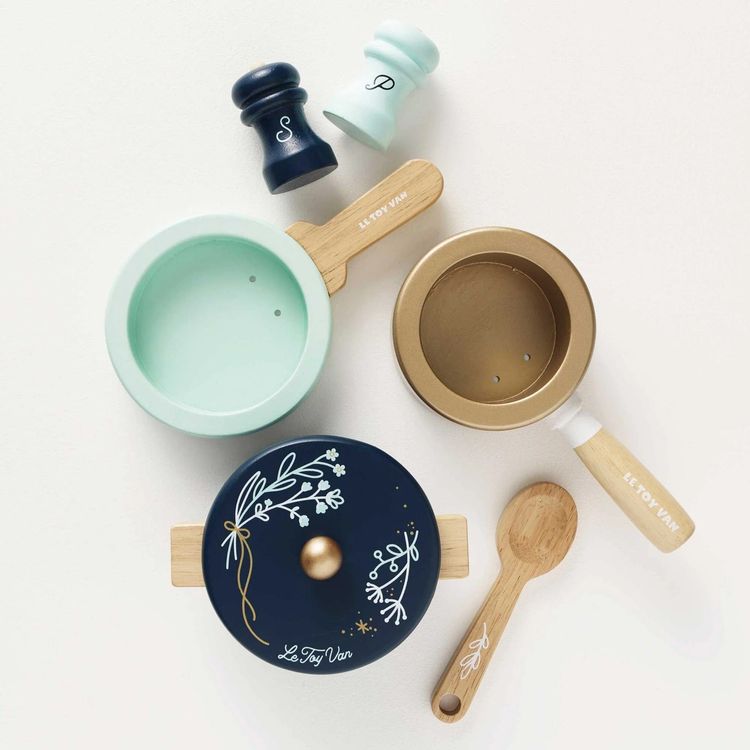 Pots & Pans Kitchen Accessories - FAO Schwarz