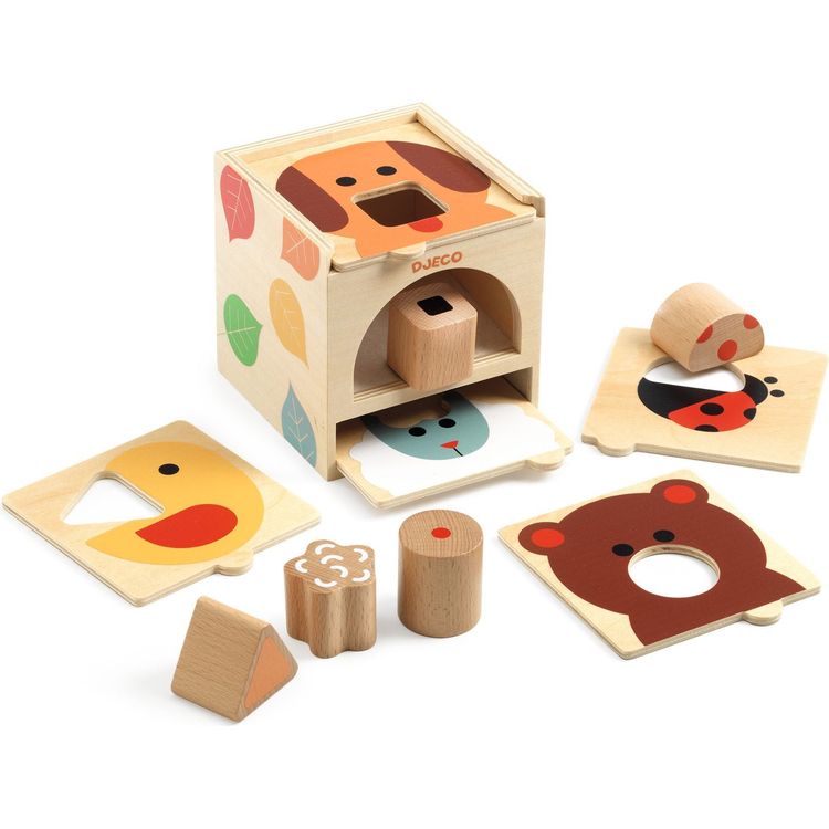 BoxBasic Sorting Activity Toy - FAO Schwarz