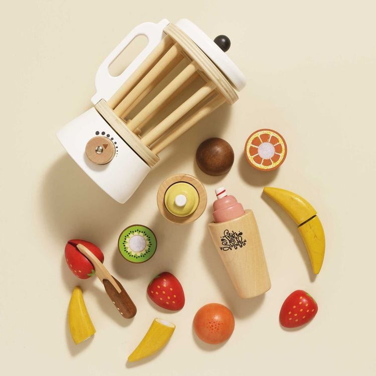 Fruit & Smoothie Blender Set – 20 Pieces - FAO Schwarz