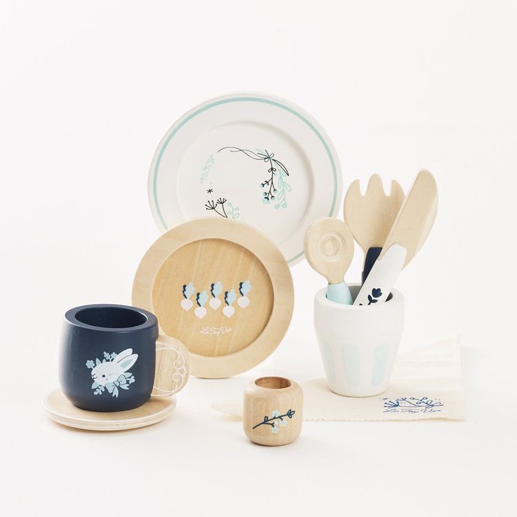 Wooden Cutlery Pretend Play Dining Set - FAO Schwarz