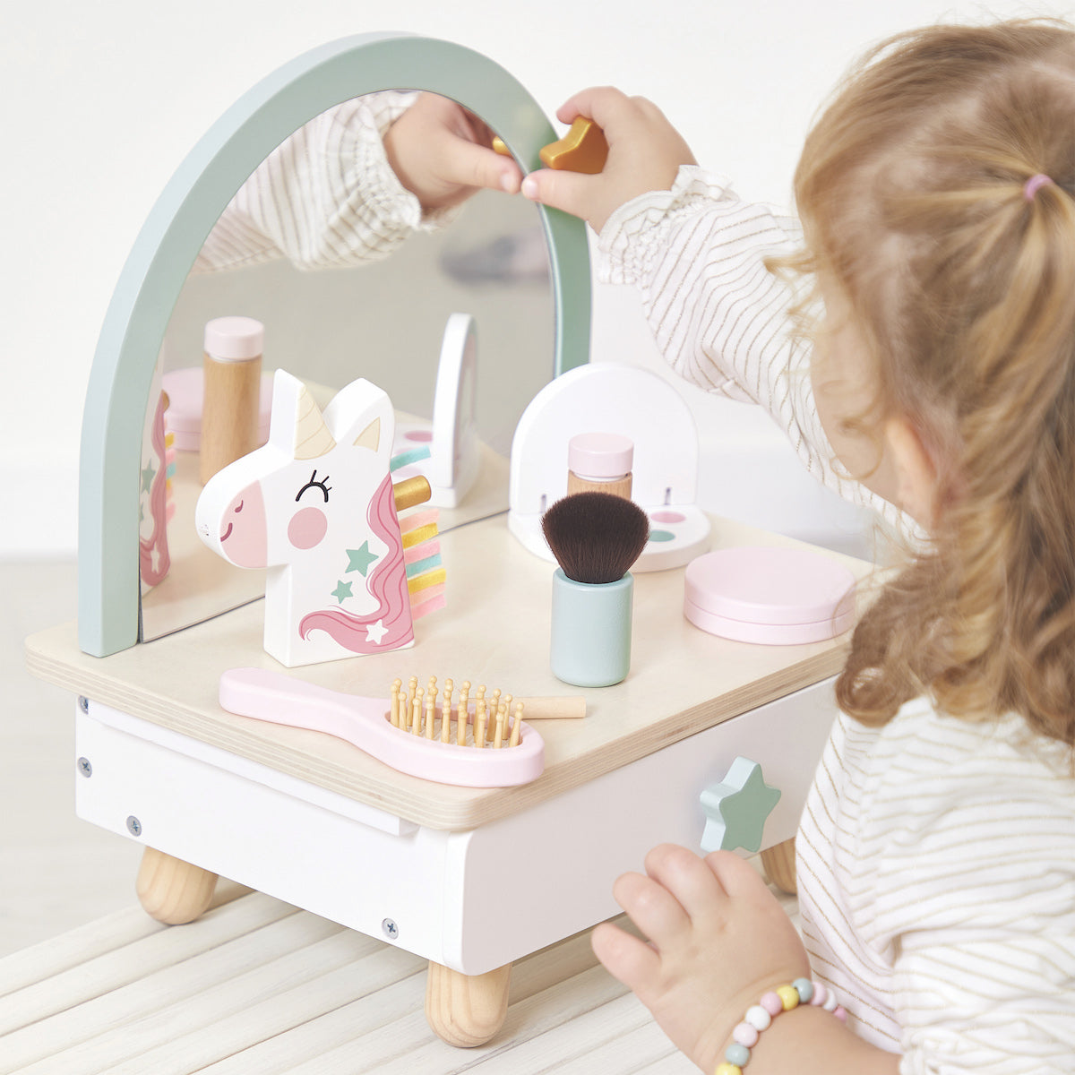 Unicorn Mini Dressing Table - FAO Schwarz